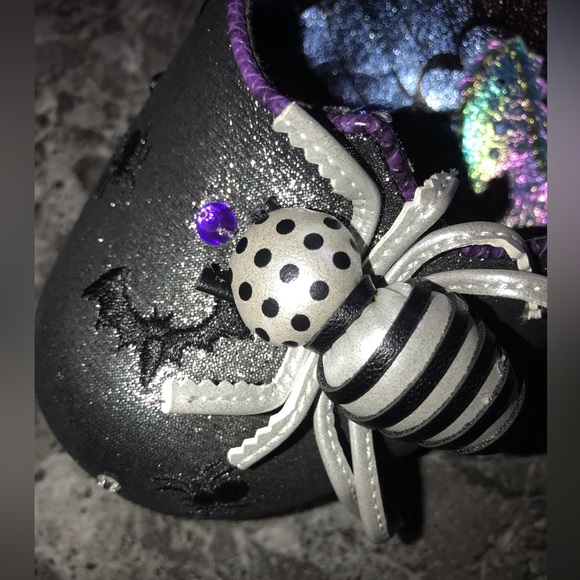 NEW RARE IrregularChoice Batty heels Size 9 in box - Picture 3 of 17